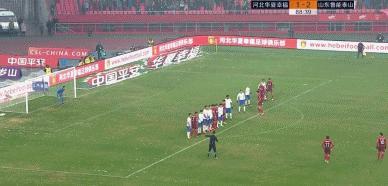 中超拉维奇精准任意球,拉维奇世界级过人集锦