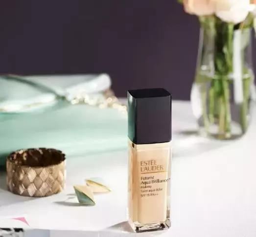 大油皮选择什么样平价粉底液,选粉底选比自己白的还是自然的