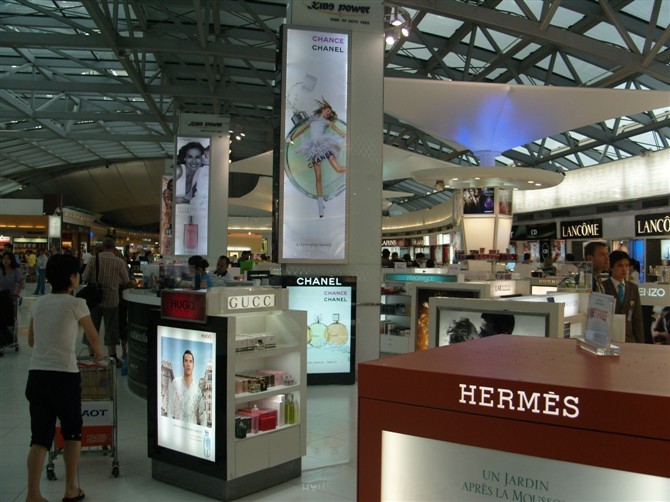 出境旅游免税店注意事项,出境免税店买东西流程