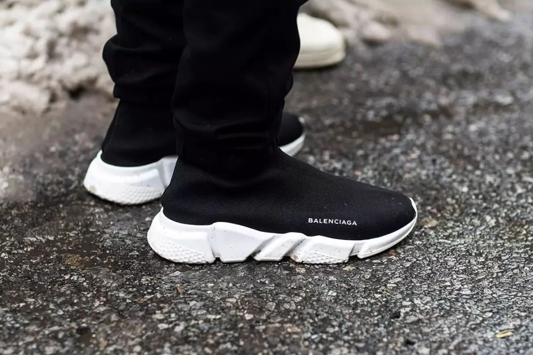 李宁为什么被抢注商标,曾经的国货之光李宁