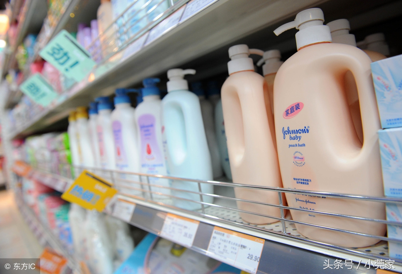 口香糖粘头发上用冷水洗可以吗,口香糖不小心粘在头发上的小妙招