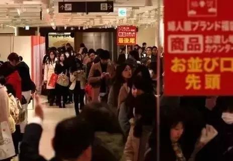 各国出现大量假货,假冒伪劣产品火爆全国