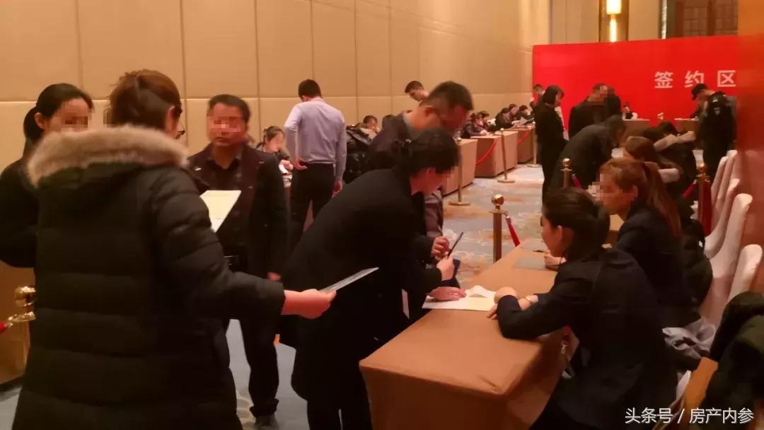 万科翡翠国际二期最新价格,万科翡翠国际三期217平交付