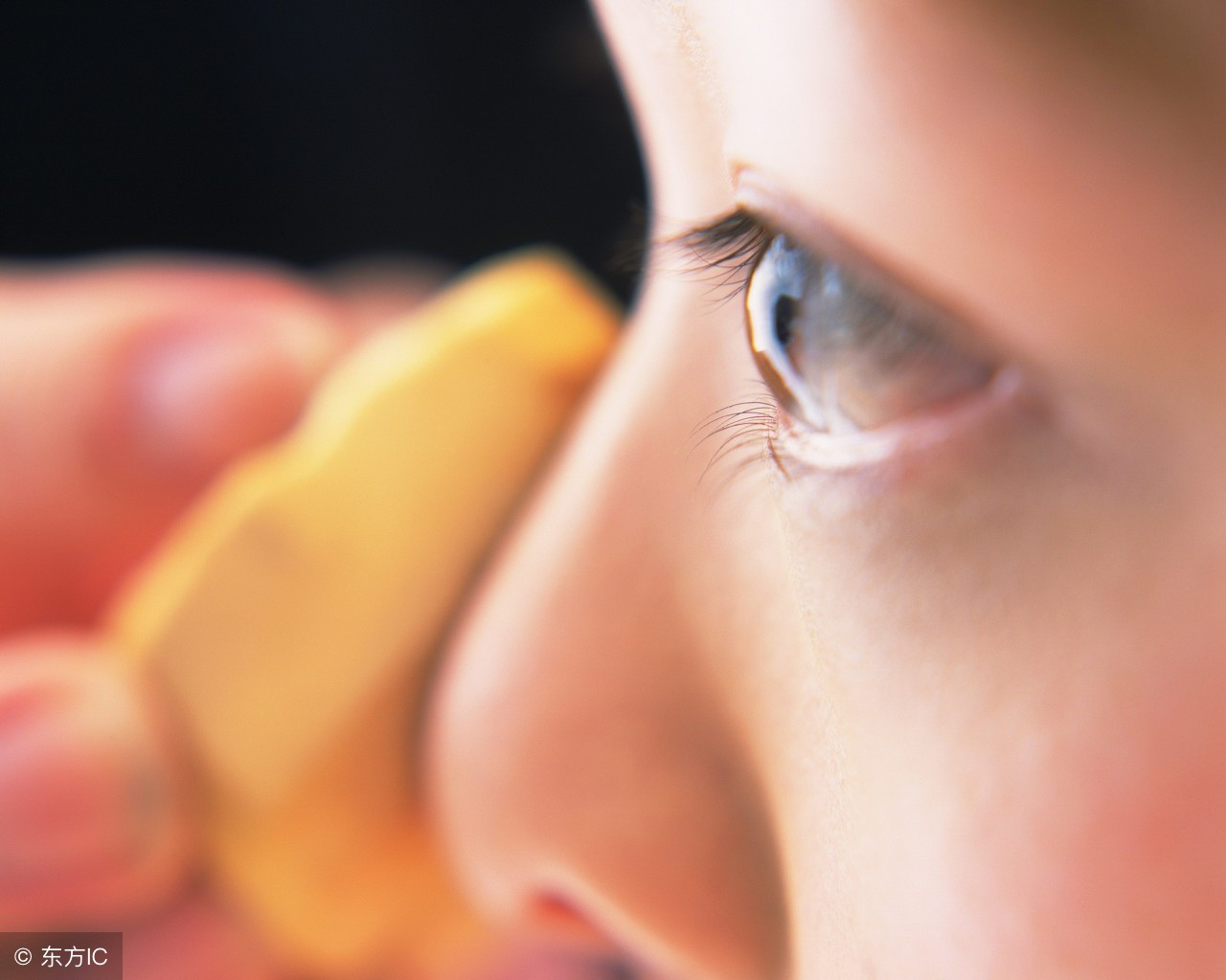 底妆怎么才能不浮粉教程,怎样打古装底妆服帖不浮粉