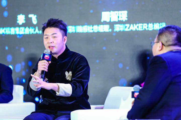 杜海涛吃面还摆拍！入手“饭盒界的爱马仕”，光拍照里头啥也不装