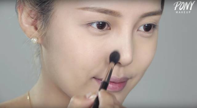 化妆的正确步骤顺序男生简单,正确的护肤化妆先后顺序是什么