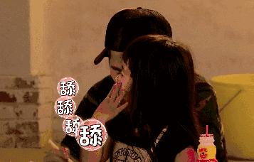 你不是挺有钱的吗，怎么活得这么low