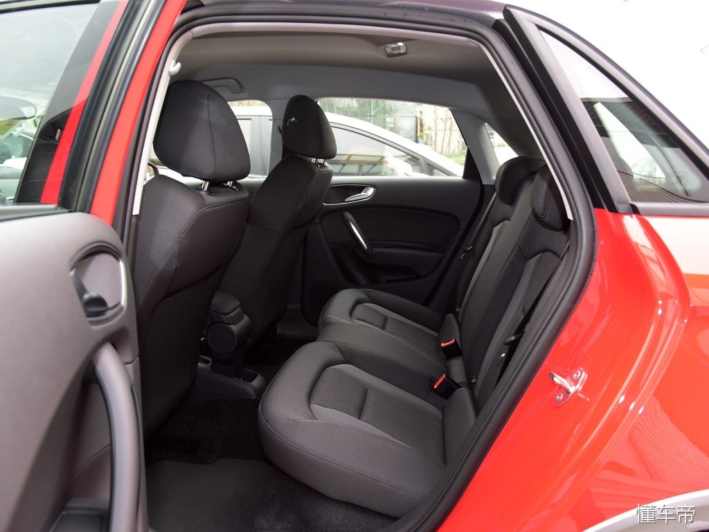 奥迪a系列年轻人推荐,年轻人的奥迪a1