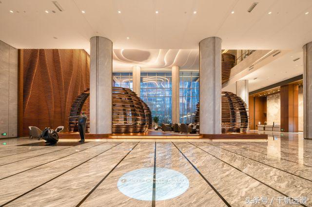 在广州琶洲，邂逅一方温柔天地