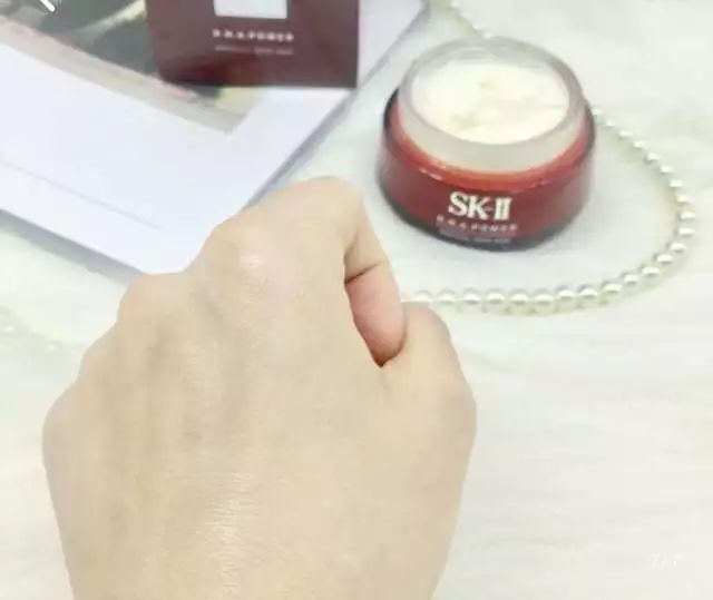 对抗皱纹神器,对抗皱纹有效的护肤品