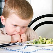 孩子吃饭不吃菜长不高,小孩吃饭不吃肉菜怎么办