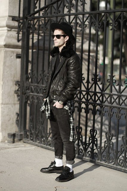 高筒袜潮流穿搭,白袜穿搭男