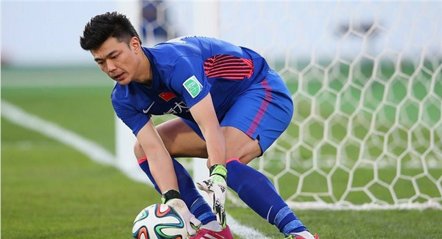 国足座驾vs明星座驾,国足球员座驾让普通人羡慕