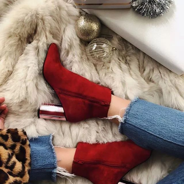 带有这些元素的鞋子，怎么穿都美到爆炸