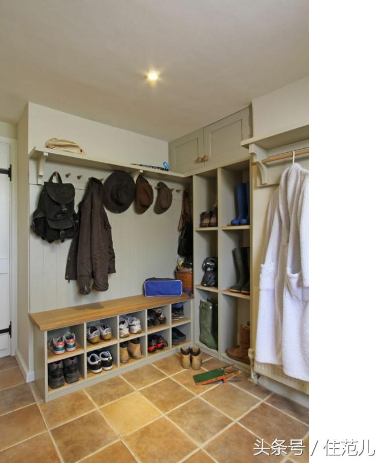 什么款式的吸顶灯好看又亮耐用,吸顶灯哪种灯好看又亮耐用