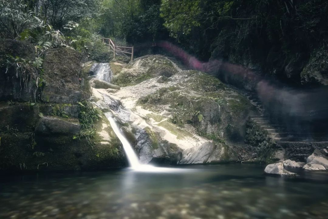 旅拍如何提升自己的质感,旅拍朋友圈怎么吸引人