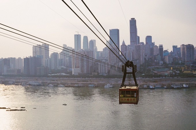 重庆是个美丽的山城,重庆去感受你走过的路