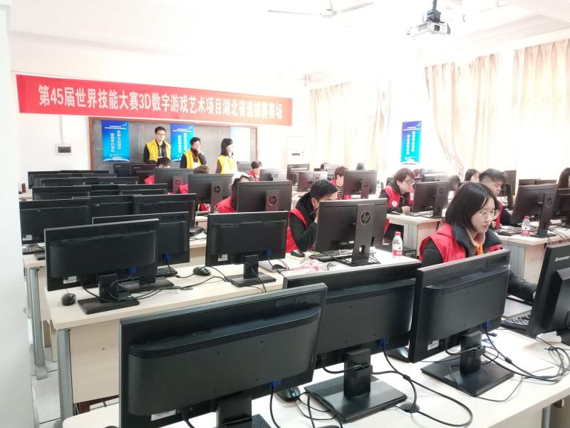 12个小时比拼四个项目湖北35名动漫高手齐聚纺大“决战”