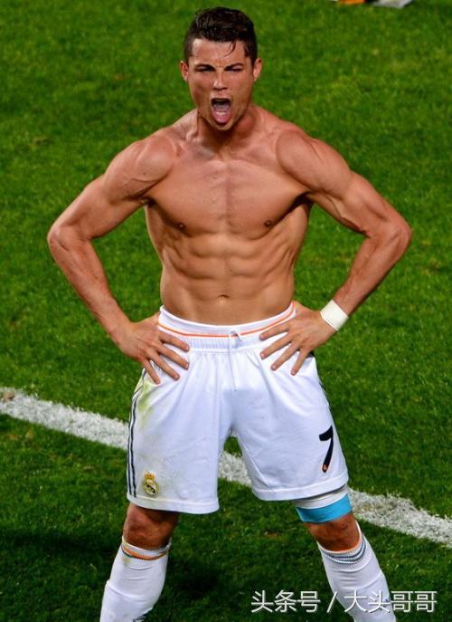 c罗纹身实图,c罗身上的纹身有哪些