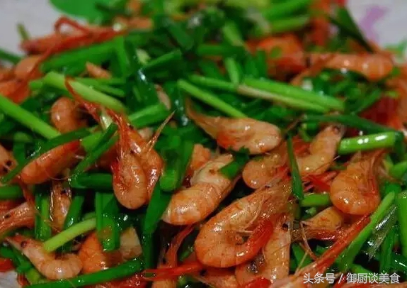 韭菜炒河虾的做法最正宗的做法,小河虾配什么炒最好