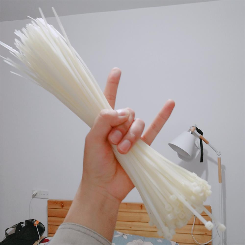 外设烧友巧用扎带完美走线桌面大升级纪实