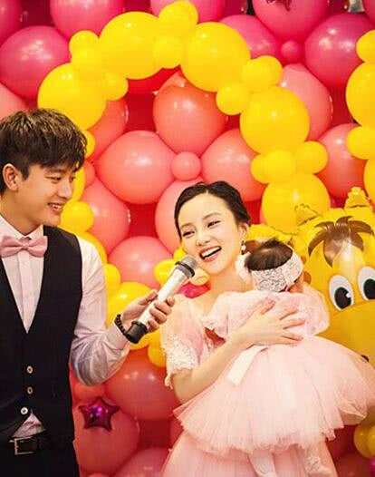 孙红雷女儿百日宴全视频,孙红雷女儿百日宴排场