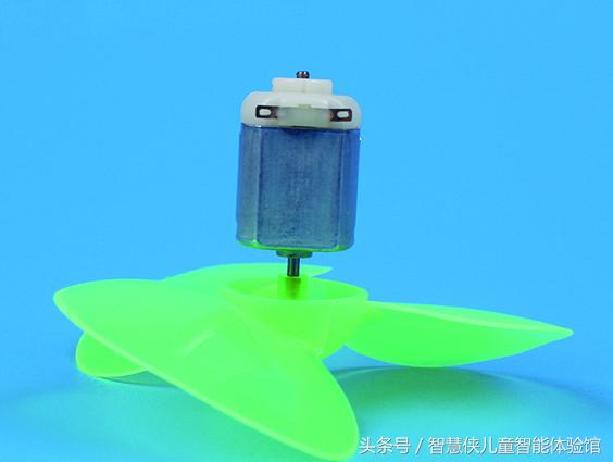 科技小制作风力越野车,吉普车科技小制作