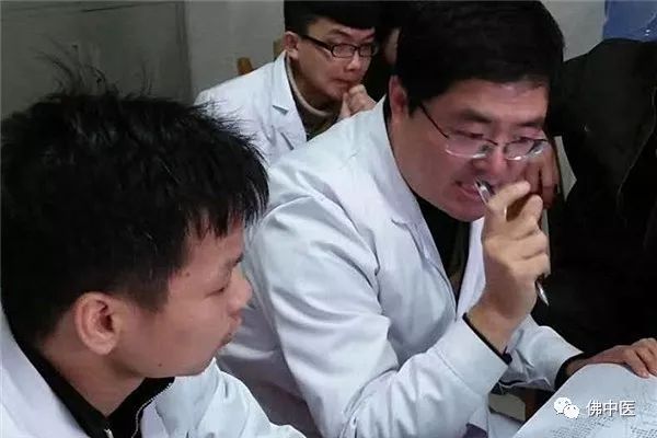 跨市送来2米高感谢信,佛中医管明强博士何以赢赞誉？