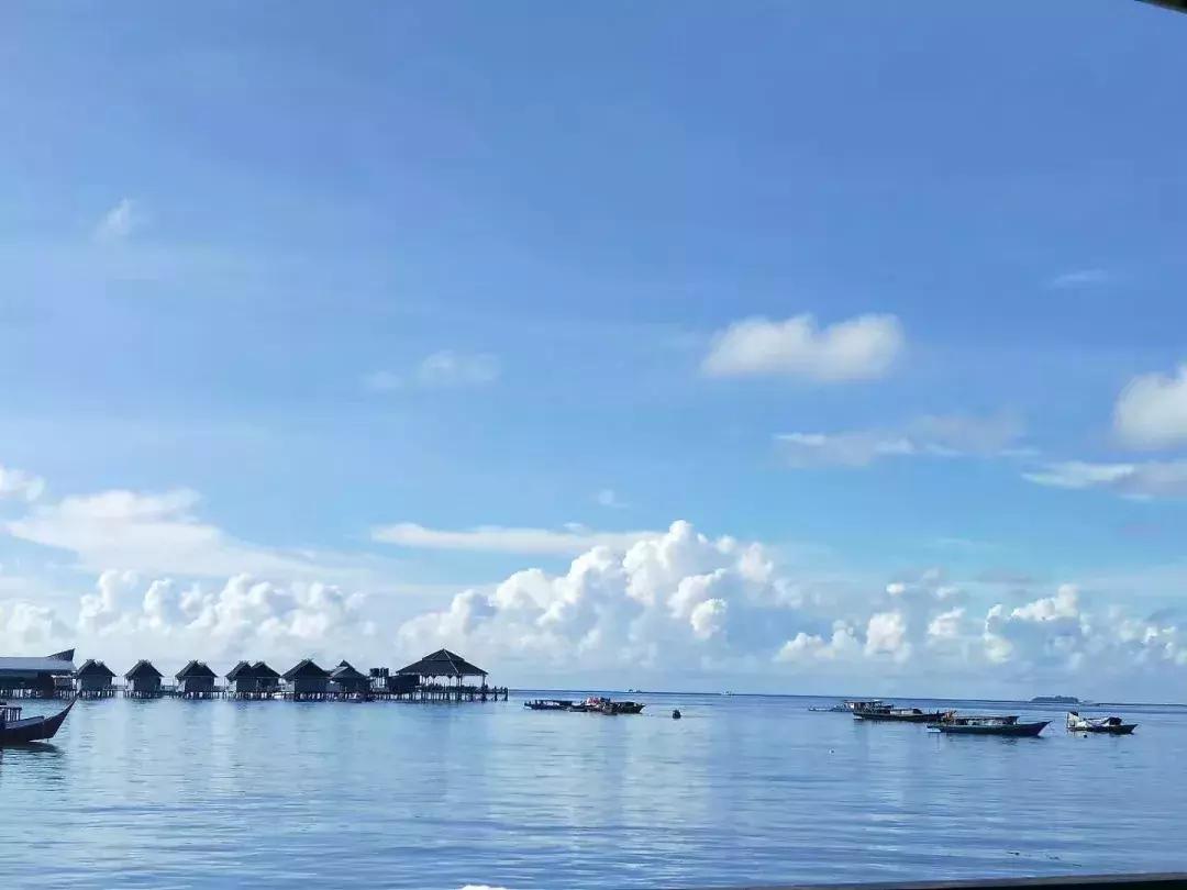 仙本那和印度尼西亚潜水哪个更好,仙本那彩湖潜水度假村多少钱一天