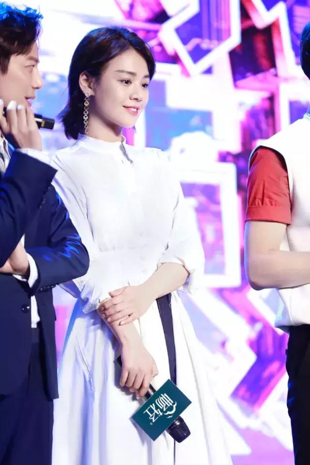 马思纯裙子裤子穿搭,马思纯穿搭冬款