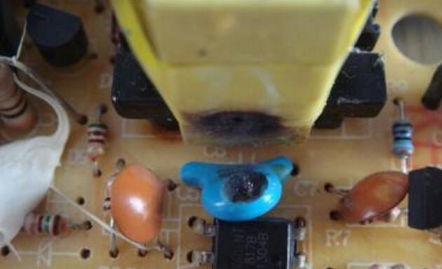 电容击穿是开路还是短路,电容击穿是峰值还是有效值