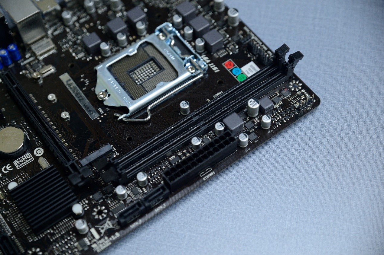 b250能直接点亮i38100吗,b250魔改后支持的cpu