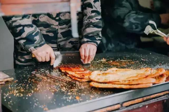 有一种炫富叫人到中年父母健在,有一种高级的炫富