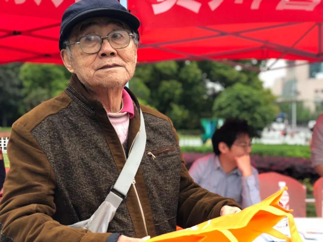 买到了假冒伪劣产品的食用油,买到地沟油举报