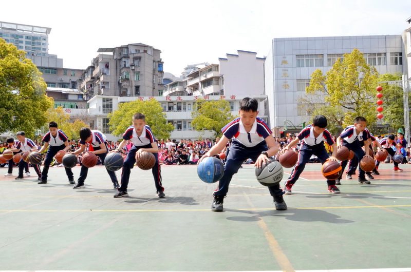 恩施金子坝实验小学篮球比赛视频,恩施州篮球比赛小学