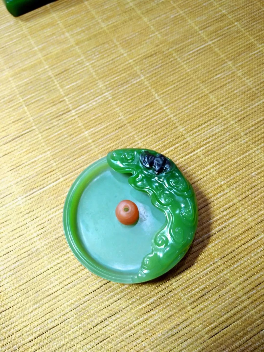 这样一群人正在改变我一个玉石行业人的价值观