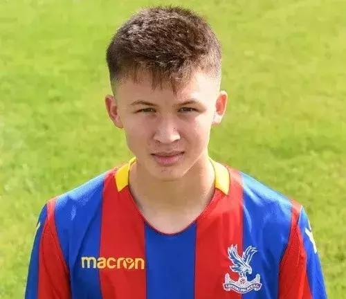 台湾足球发展情况,记者采访台北足球队领队