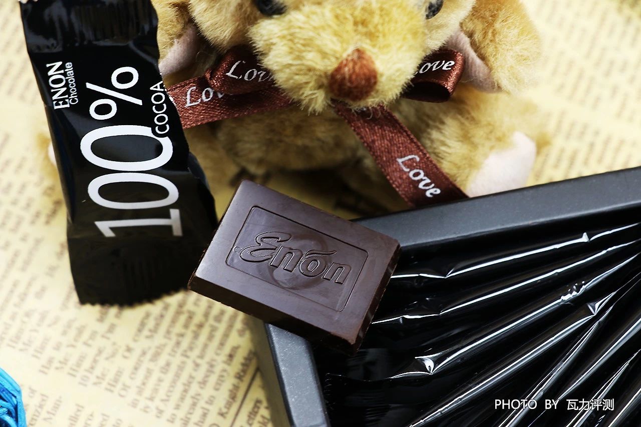 试吃苦不堪言的100%纯黑巧克力,100%黑巧克力试吃