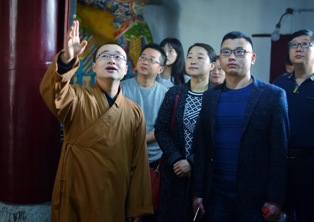 口吞江心月,神游海角天,八省通津第一寺夙愿