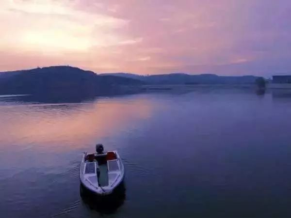 从太原出发自驾游国家一号公路,太原旅游公路自驾游最详细路线