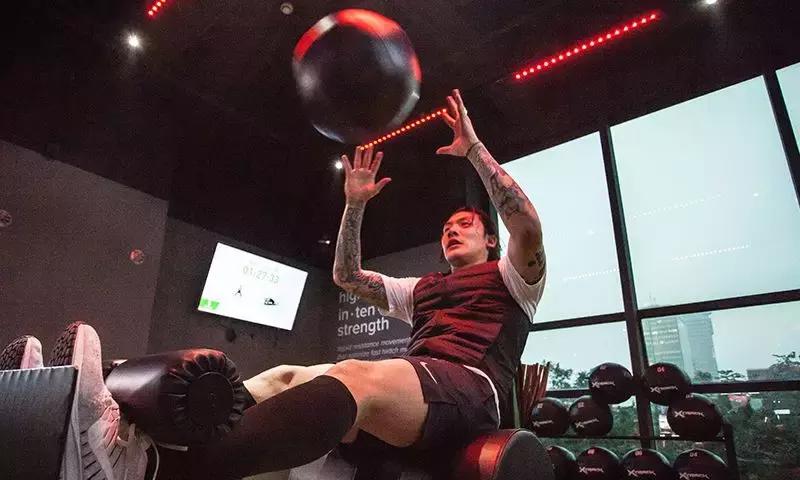 中超门神王大雷，他的张扬让里皮汗颜，私下却是这样一个人