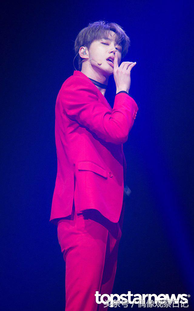 韩国男学生被霸凌,韩国男爱豆被霸凌