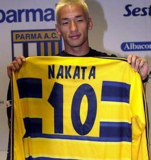 閭ｄ簺骞磋拷杩囩殑鏌崡,瓒崇悆灏忓皢鏌崡