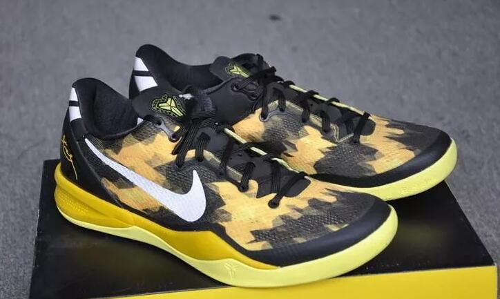 科比黑曼巴战靴,回忆科比经典