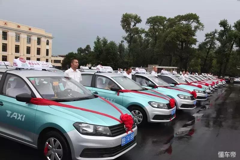 南京退租车辆超过3000辆,传统出租车行业何去何从?