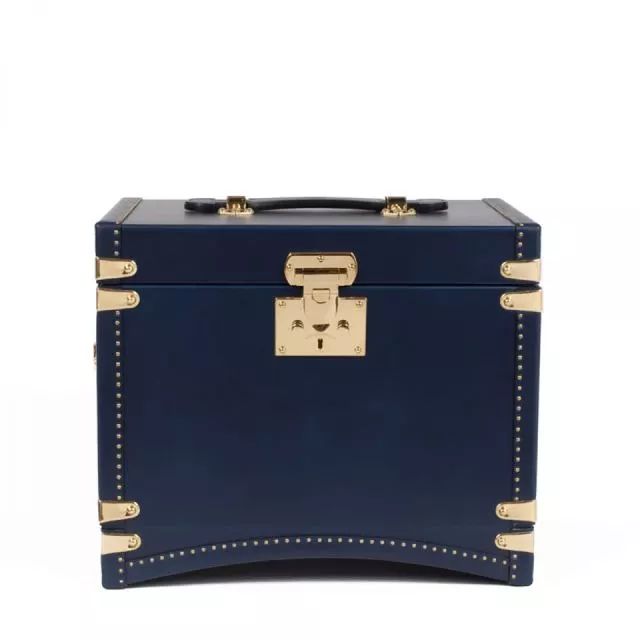 旅行必备旅行箱,旅游行李箱应该都要有什么