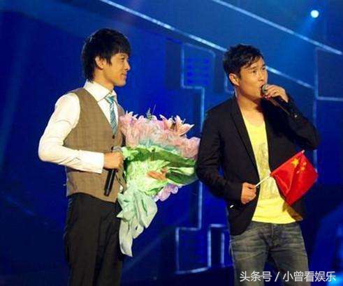 情侣k歌必唱十首,和朋友k歌什么歌合适