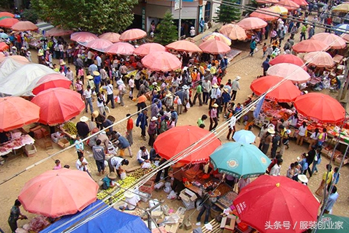 地摊服装囤货怎么处理的,地摊服装怎么清仓