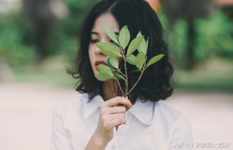 小眼睛但想放大双眼怎么选美瞳,眼睛上扬戴什么颜色的美瞳好看