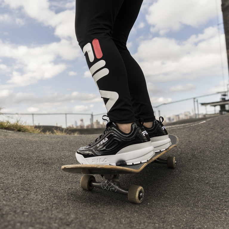 加双厚袜子赢过所有KOL,2018年春夏季潮流球鞋重点都在这一篇了